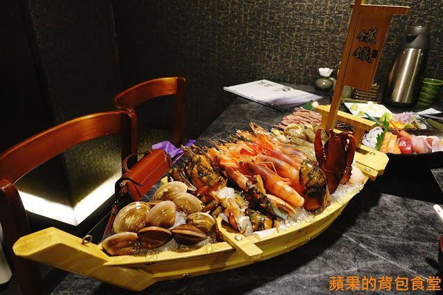 [食記] 新竹東區 - 錵鑶日本料理 新竹旗艦店 鮮嫩無筋生魚片 干貝漢堡 生蠔 有青又多汁 握壽司套餐吃巧又吃飽 新竹美食