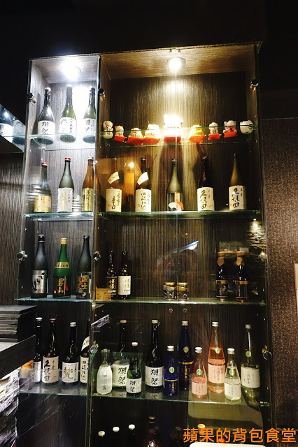 [食記] 新竹東區 - 錵鑶日本料理 新竹旗艦店 鮮嫩無筋生魚片 干貝漢堡 生蠔 有青又多汁 握壽司套餐吃巧又吃飽 新竹美食