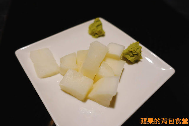 [食記] 新竹東區 - 錵鑶日本料理 新竹旗艦店 鮮嫩無筋生魚片 干貝漢堡 生蠔 有青又多汁 握壽司套餐吃巧又吃飽 新竹美食