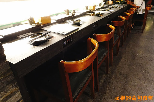 [食記] 新竹東區 - 錵鑶日本料理 新竹旗艦店 鮮嫩無筋生魚片 干貝漢堡 生蠔 有青又多汁 握壽司套餐吃巧又吃飽 新竹美食