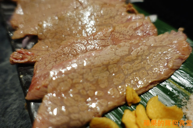 [食記] 新竹東區 - 錵鑶日本料理 新竹旗艦店 鮮嫩無筋生魚片 干貝漢堡 生蠔 有青又多汁 握壽司套餐吃巧又吃飽 新竹美食