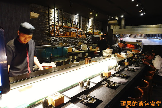 [食記] 新竹東區 - 錵鑶日本料理 新竹旗艦店 鮮嫩無筋生魚片 干貝漢堡 生蠔 有青又多汁 握壽司套餐吃巧又吃飽 新竹美食