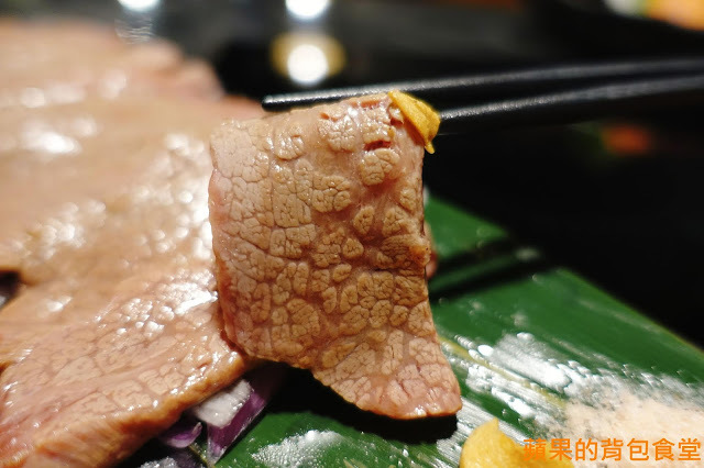 [食記] 新竹東區 - 錵鑶日本料理 新竹旗艦店 鮮嫩無筋生魚片 干貝漢堡 生蠔 有青又多汁 握壽司套餐吃巧又吃飽 新竹美食