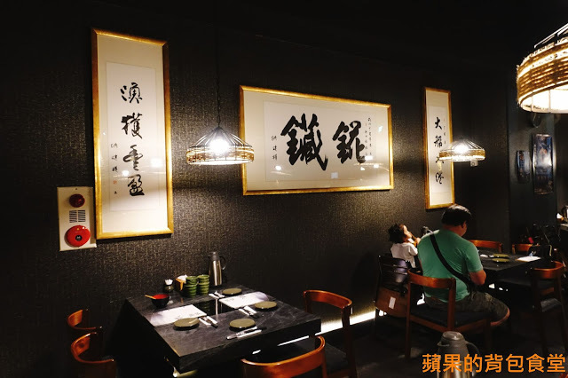 [食記] 新竹東區 - 錵鑶日本料理 新竹旗艦店 鮮嫩無筋生魚片 干貝漢堡 生蠔 有青又多汁 握壽司套餐吃巧又吃飽 新竹美食