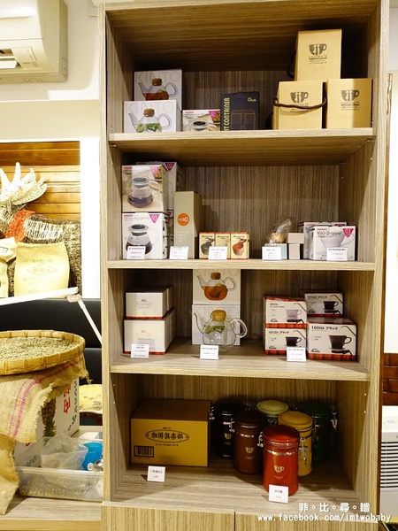 11號咖啡：【萬華美食】11號精品咖啡 嚴選高品質的咖啡  世界級的藝妓咖啡讓您喝到最原始的自然純粹 值得您來細細品嚐！