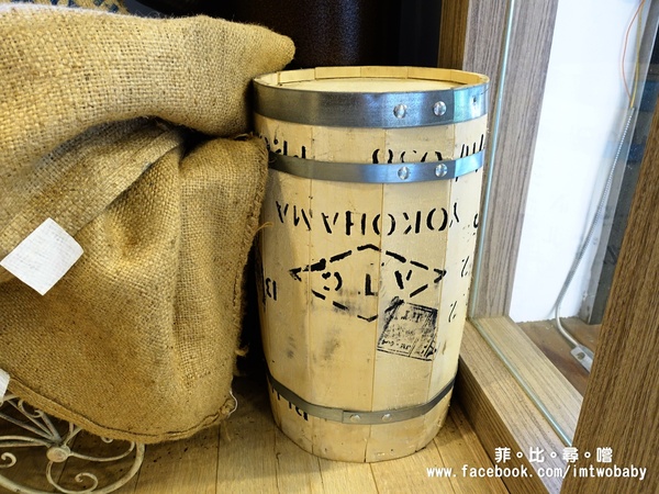 11號咖啡：【萬華美食】11號精品咖啡 嚴選高品質的咖啡  世界級的藝妓咖啡讓您喝到最原始的自然純粹 值得您來細細品嚐！