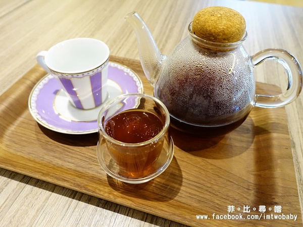 11號咖啡：【萬華美食】11號精品咖啡 嚴選高品質的咖啡  世界級的藝妓咖啡讓您喝到最原始的自然純粹 值得您來細細品嚐！