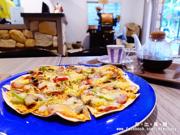 11號咖啡：【萬華美食】11號精品咖啡 嚴選高品質的咖啡  世界級的藝妓咖啡讓您喝到最原始的自然純粹 值得您來細細品嚐！