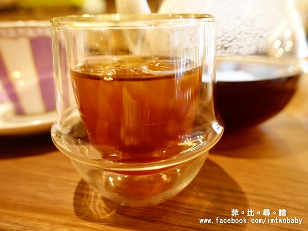 11號咖啡：【萬華美食】11號精品咖啡 嚴選高品質的咖啡  世界級的藝妓咖啡讓您喝到最原始的自然純粹 值得您來細細品嚐！