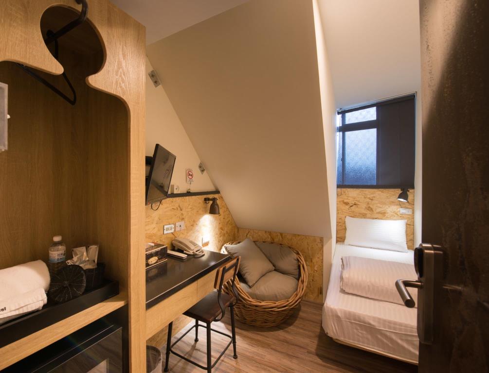 [台北住宿推介]北門窩泊旅.背包旅宿.價位便宜.鄰近台北車站.寧夏夜市.步行至捷運中山站只要10分鐘 - 小不點看世界★Paine吃玩世界旅遊趣