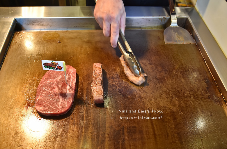 逢甲美食小吃吃吃的牛排外帶船11