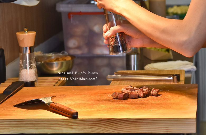 逢甲美食小吃吃吃的牛排外帶船13