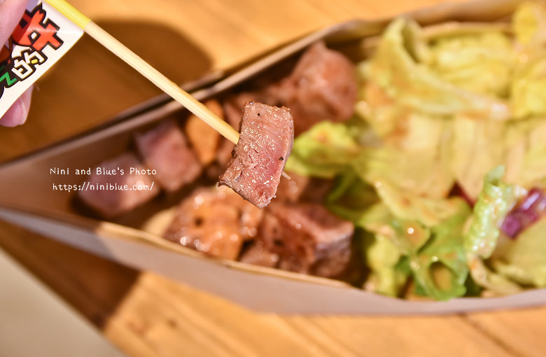 逢甲美食小吃吃吃的牛排外帶船15