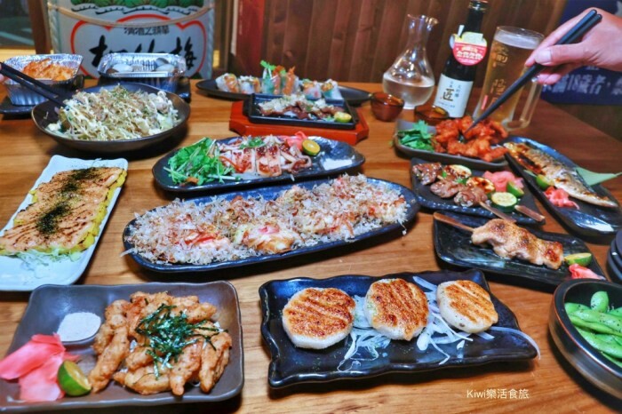 嘉義游芭絲鄒宴餐廳︱嘉義阿里山夢幻景觀餐廳，原住民民特色料理相思木烤肉第一名！