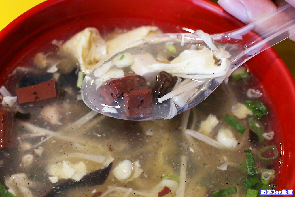 彰化市|早餐時段人潮滿滿的大元手工鮮肉湯包。 - 微笑Joe幸運