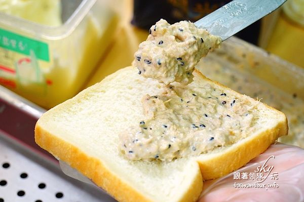 晨吉司漢肉排蛋吐司(大園中山北店)：大園爆漿肉排蛋吐司【晨吉司漢-大園中山北店】