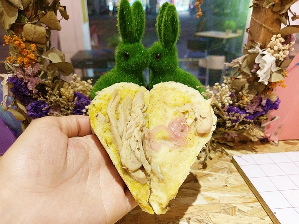 9PM 玖點:9PM 玖點-台灣大道超夯美食 晚上九點才營業 牽絲無極限的焗烤三明治 燒得大家體無完膚 快來找超美闆娘吃宵夜