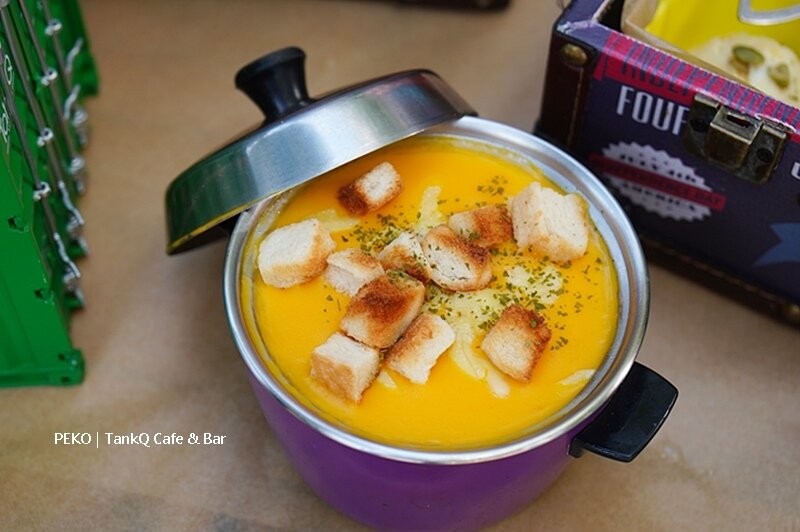 TankQ Cafe & Bar.松江南京美食.松江南京早午餐.TankQ早午餐.TankQ Cafe&Bar菜單.行李箱早午餐.台北美式餐廳.