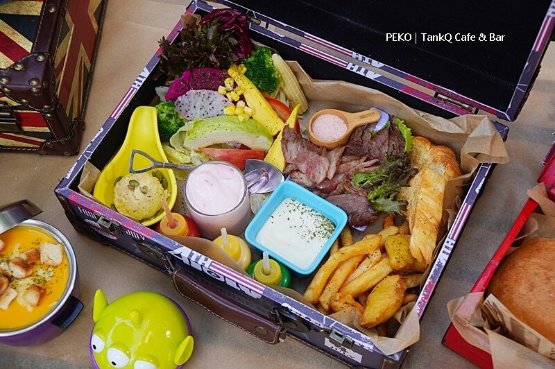 TankQ Cafe & Bar.松江南京美食.松江南京早午餐.TankQ早午餐.TankQ Cafe&Bar菜單.行李箱早午餐.台北美式餐廳.