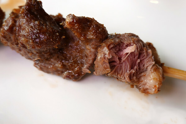 物超所值的信義區餐廳-六張犁站亨利客原味炭烤牛排，亨利客頂級牛排就愛大口吃88折、壽星生日優惠