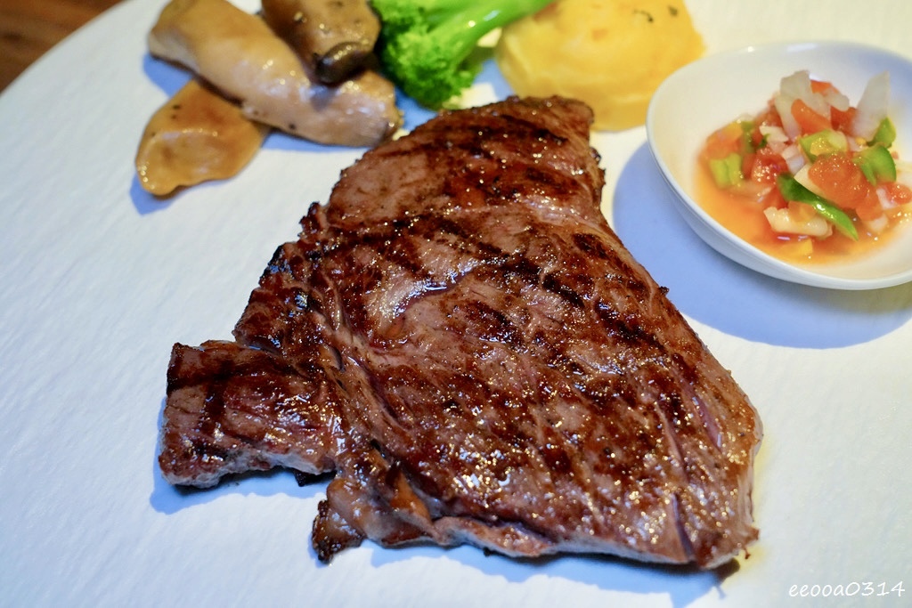 台北牛排推薦|亨利客原味炭烤牛排,老饕牛排88折嚐鮮、A5和 台北牛排推薦|亨利客原味炭烤牛排,老饕牛排88折嚐鮮、A5和