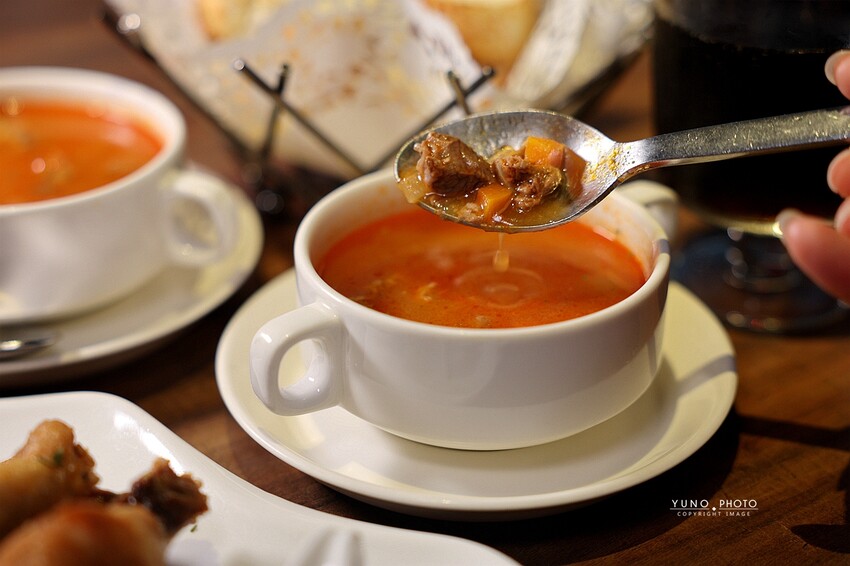 台北牛排控必訪！六張犁站亨利客原味炭烤牛排，高CP值Prime級牛排。