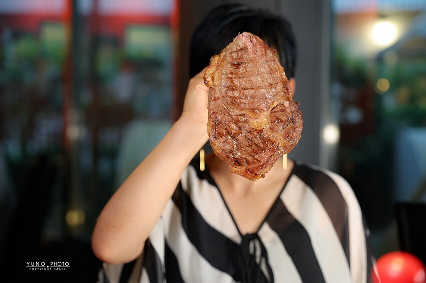 台北牛排控必訪！六張犁站亨利客原味炭烤牛排，高CP值Prime級牛排。