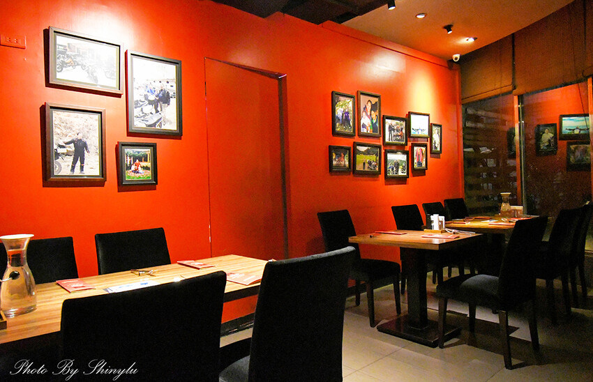 平價也能吃到炭火直烤的《A5和牛臀心8盎司》牛排（當日壽星享六折） -