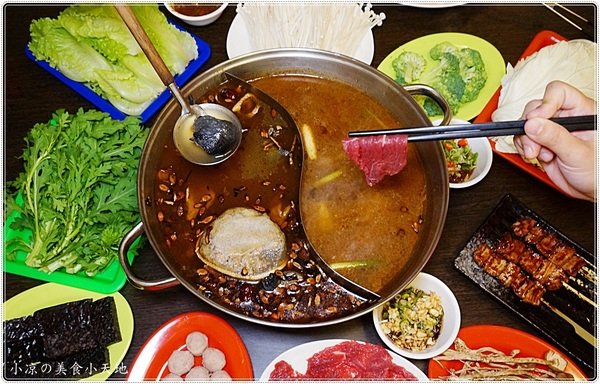 新家香 沙茶火鍋城：新家香沙茶火鍋城║食尚玩家推薦，燒酒烏骨雞、燒酒大草蝦，火鍋、串燒一次滿足(還有個人鍋唷)