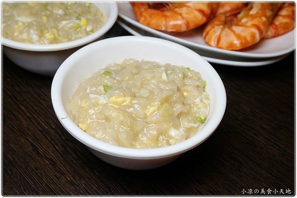 新家香 沙茶火鍋城：新家香沙茶火鍋城║食尚玩家推薦，燒酒烏骨雞、燒酒大草蝦，火鍋、串燒一次滿足(還有個人鍋唷)