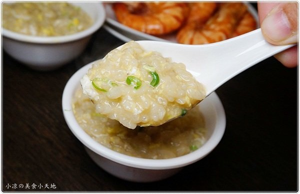 新家香 沙茶火鍋城：新家香沙茶火鍋城║食尚玩家推薦，燒酒烏骨雞、燒酒大草蝦，火鍋、串燒一次滿足(還有個人鍋唷)