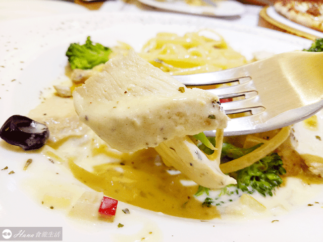 【新北三重】威立手工披薩 WEILI PIZZA | 巷弄好評隱藏美食 鄉村風親子小店 義大利麵和披薩都好吃 用料大方份量足 飲料喝到飽