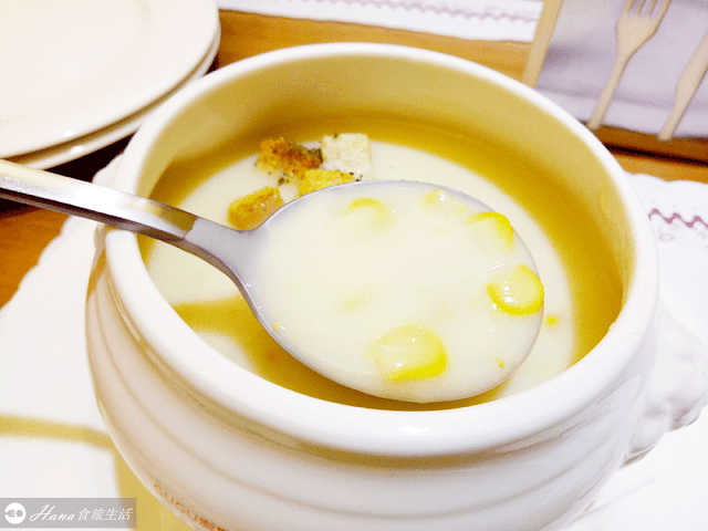 【新北三重】威立手工披薩 WEILI PIZZA | 巷弄好評隱藏美食 鄉村風親子小店 義大利麵和披薩都好吃 用料大方份量足 飲料喝到飽