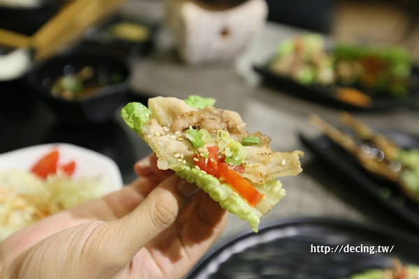 惠美須炸牛排專門店：【台南美食】惠美須炸牛排專門店：獨家販售！先炸後烤好醋V，一片牛排給你兩種口感享受