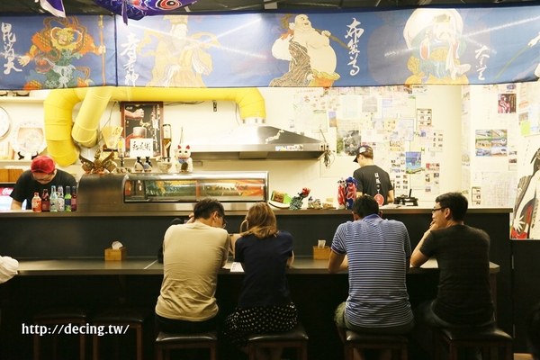 惠美須炸牛排專門店：【台南美食】惠美須炸牛排專門店：獨家販售！先炸後烤好醋V，一片牛排給你兩種口感享受