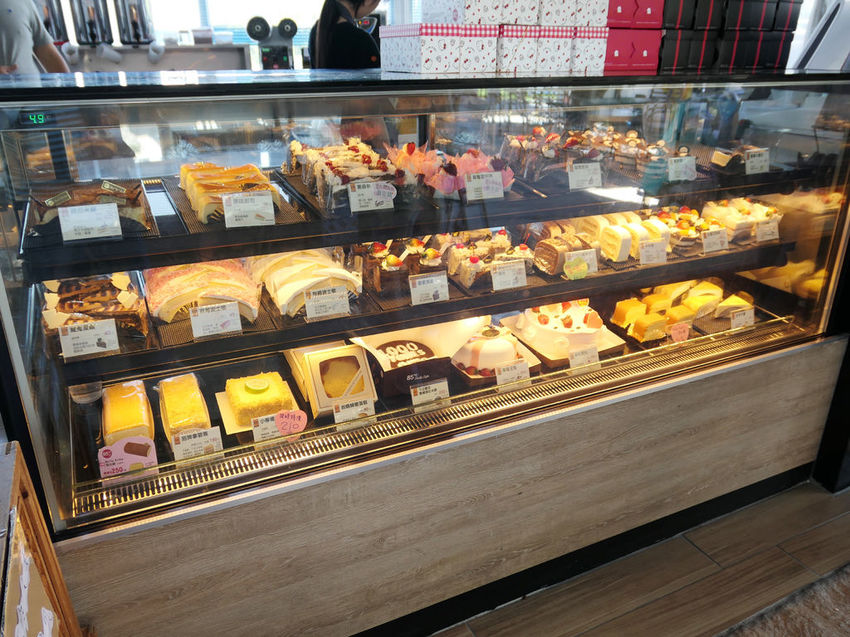 B0517E7C-CFCD-48B1-8AA3-F9F65B1FD73C.jpeg B0517E7C-CFCD-48B1-8AA3-F9F65B1FD73C.jpeg