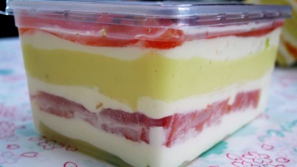 【台南市-南區】豆渣不渣的『豆渣麵包』及專屬的『客製化蛋糕』~一次購買雙重享受的『挖蛋糕分享盒』,都在【觀光城39號】唷٩(๑^ 3 ^๑)۶