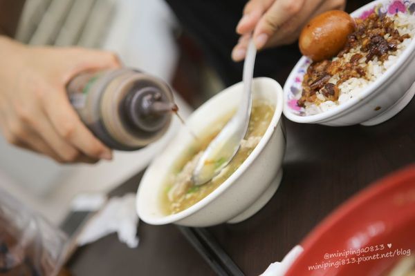 三重平價美食_三重現做赤肉羹_食尚玩家三重赤肉羹_三重午餐_三重有名小吃