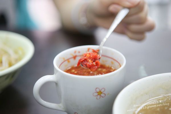 三重平價美食_三重現做赤肉羹_食尚玩家三重赤肉羹_三重午餐_三重有名小吃