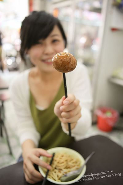 三重平價美食_三重現做赤肉羹_食尚玩家三重赤肉羹_三重午餐_三重有名小吃