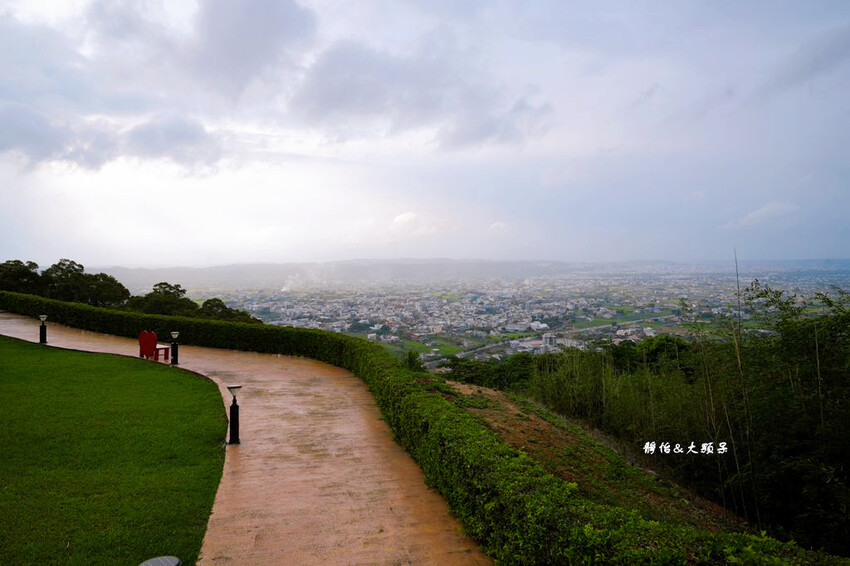 桐遊柿界 ❙ 低消只要100元，坐擁浪漫百萬夜景，苗栗公館景