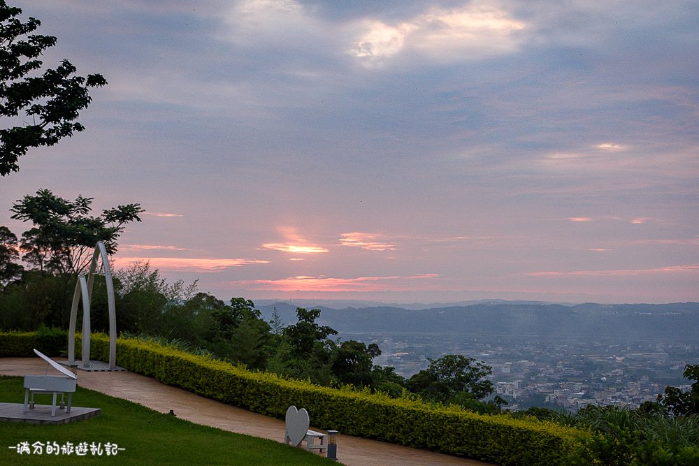 苗栗公館景點》桐遊柿界 觀景下午茶 情人約會景點 苗栗最美的百萬夜景 - 滿分的旅遊札記