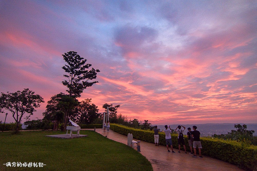 苗栗公館景點》桐遊柿界 觀景下午茶 情人約會景點 苗栗最美的百萬夜景 - 滿分的旅遊札記