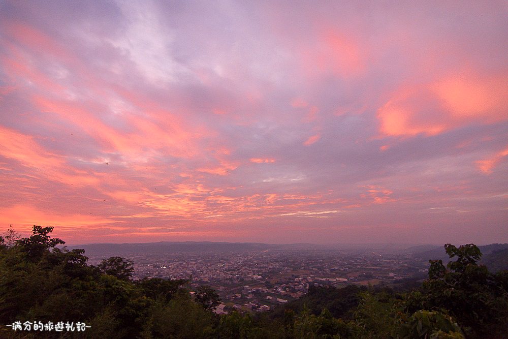 苗栗公館景點》桐遊柿界 觀景下午茶 情人約會景點 苗栗最美的百萬夜景 - 滿分的旅遊札記