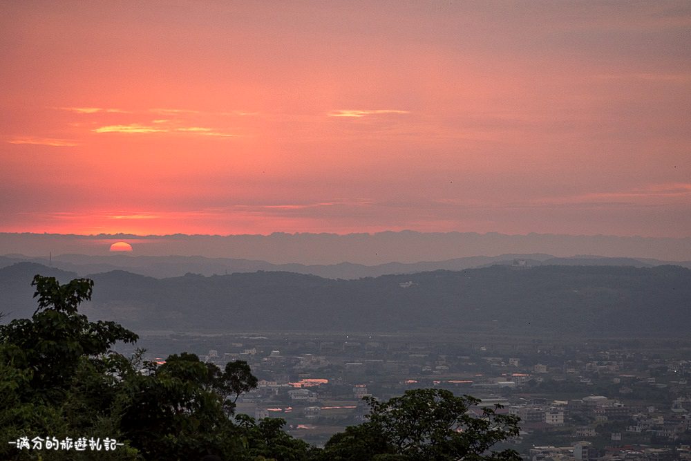 苗栗公館景點》桐遊柿界 觀景下午茶 情人約會景點 苗栗最美的百萬夜景 - 滿分的旅遊札記