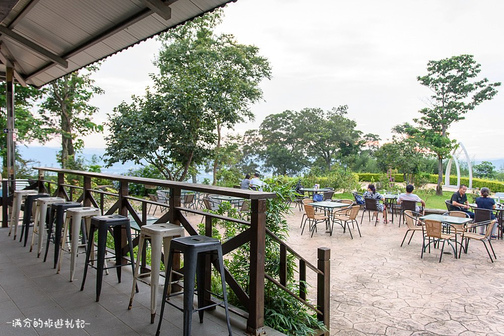 苗栗公館景點》桐遊柿界 觀景下午茶 情人約會景點 苗栗最美的百萬夜景 - 滿分的旅遊札記