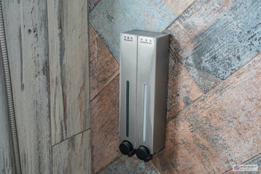 享受高性價比住宿就在洄瀾窩青年旅舍!位於花蓮火車站前,提供舒適的住宿環境,加上國旅補助,最低0元入住,讓旅程更輕鬆。