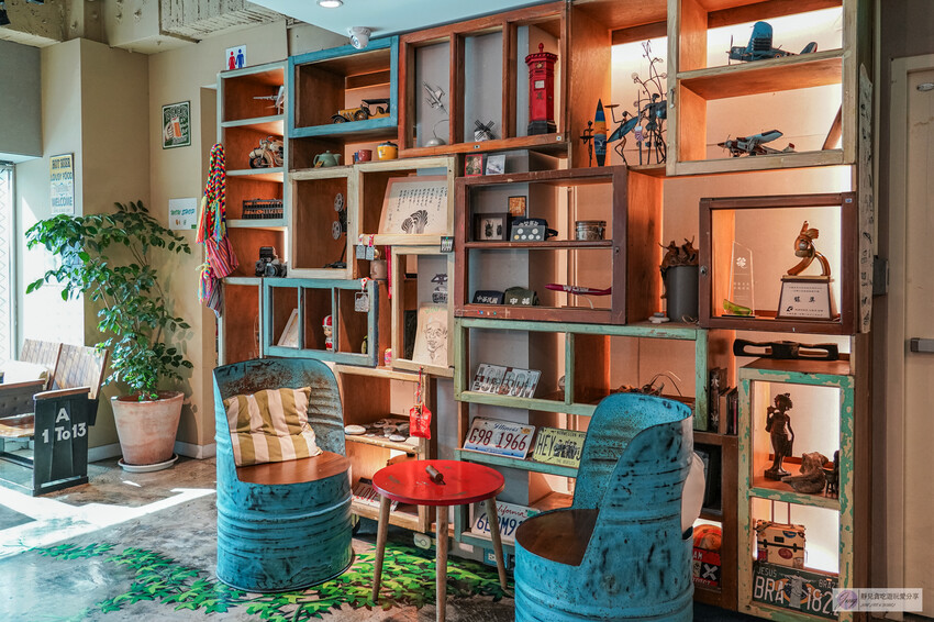 享受高性價比住宿就在洄瀾窩青年旅舍!位於花蓮火車站前,提供舒適的住宿環境,加上國旅補助,最低0元入住,讓旅程更輕鬆。