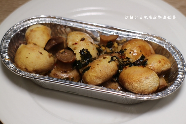 YumYum好吃好吃(上菜囉):公館平價南法料理『YumYum 好吃好吃-1號創始店』厚切牛排只要299元/台大商圈/近東南亞戲院/捷運公館站