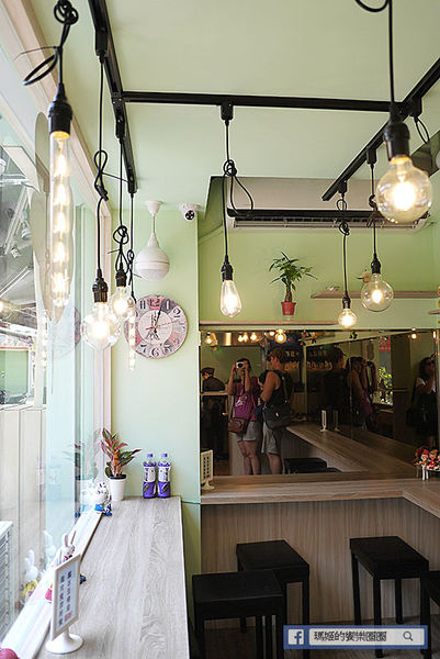 台北公館【Yum Yum 好吃好吃】吃南法料理不必貴森森!還有童趣森林風可愛環境。公館超值南法料理。公館美食。上菜啦姐妹店